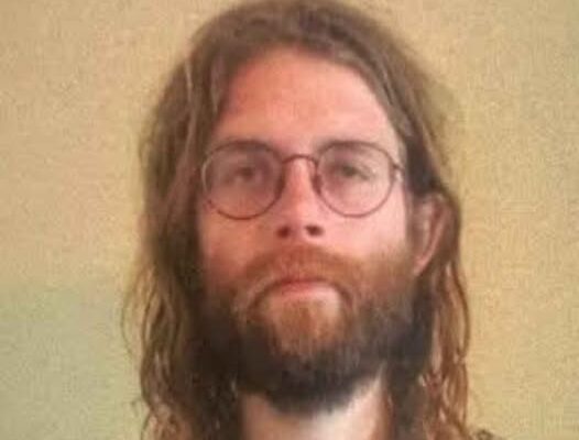 With deepest sorrow, I say goodbye to Alex. Day 5 of heartbreak, cold and wet. My son is still missing. If you see anything—please help. We just want him home – Read the full story